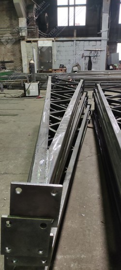 Металлический навес фото 1 Металлический навес фото 1