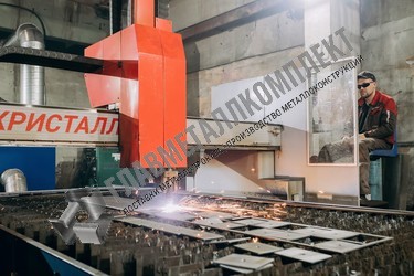 Производственный цех фото газо режущего станка на производстве 2 Производственный цех фото газо режущего станка 2