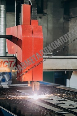 Производственный цех фото газо режущего станка на производстве крупным планом 1 Производственный цех фото газо режущего станка крупным планом 1